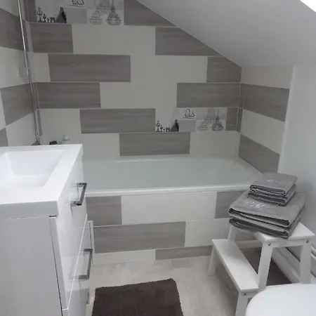 Les Tournelles Versailles