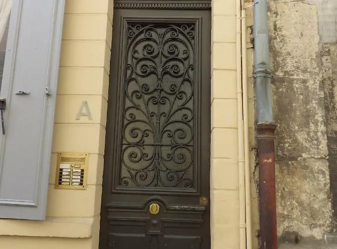 Les Tournelles Apartamento